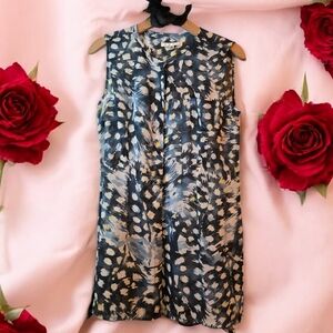 CAbi "Avery" Tunic Sheer Blouse Top Stylish Sleeveless Pattern Layering Size S